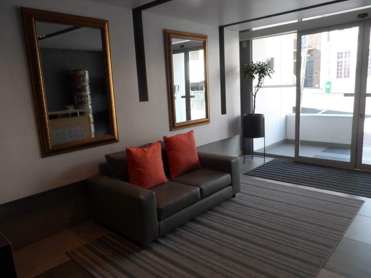 Sensational Sentinel Apartment *